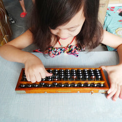 Abacus Soroban Wooden Frame Classic Ancient Calculator Abacus Plastics Bead Toy Develop Kids Mathematics Intelligence